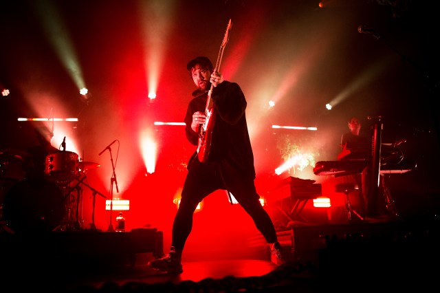 UnknownMortalOrchestra_TheForum_120918_6Y9A0221